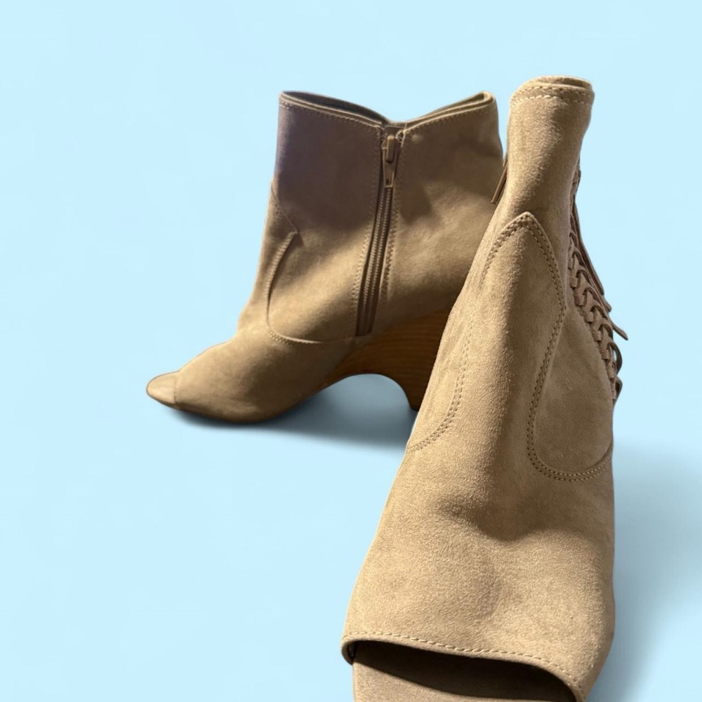 Carlos by Carlos Santana Tan Suede Ankle Boots with a touch of boho fringe.